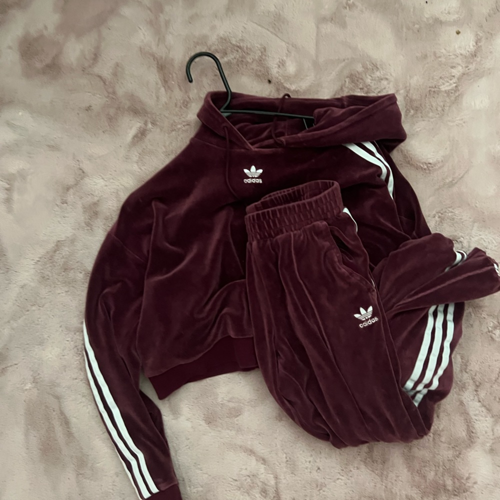 adidas tracksuit set